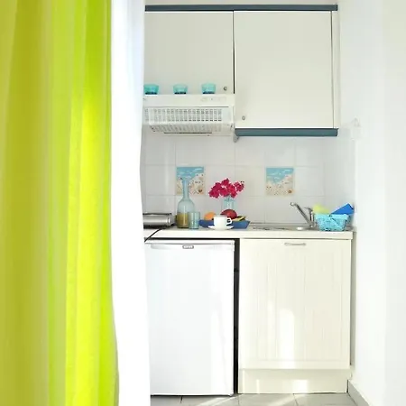 Apartament Aiolis *