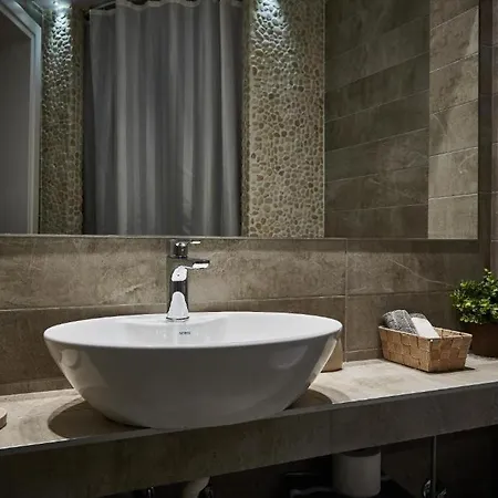 Aiolis Studios Porto Koufo